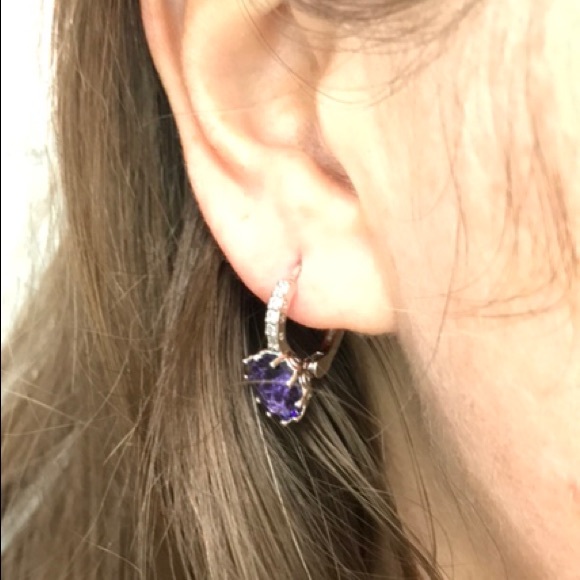 NEW!💙💎PURPLE💜ZIRCON!💎💙GORGEOUS HOOP EARRINGS! - Picture 2 of 7